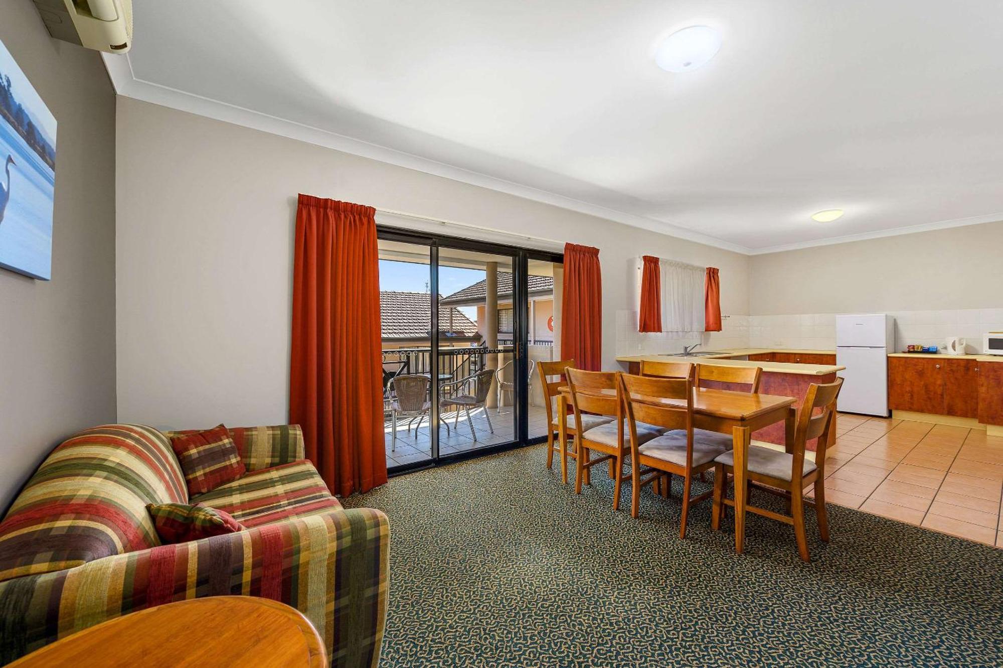 Quality Inn Grafton Exteriör bild